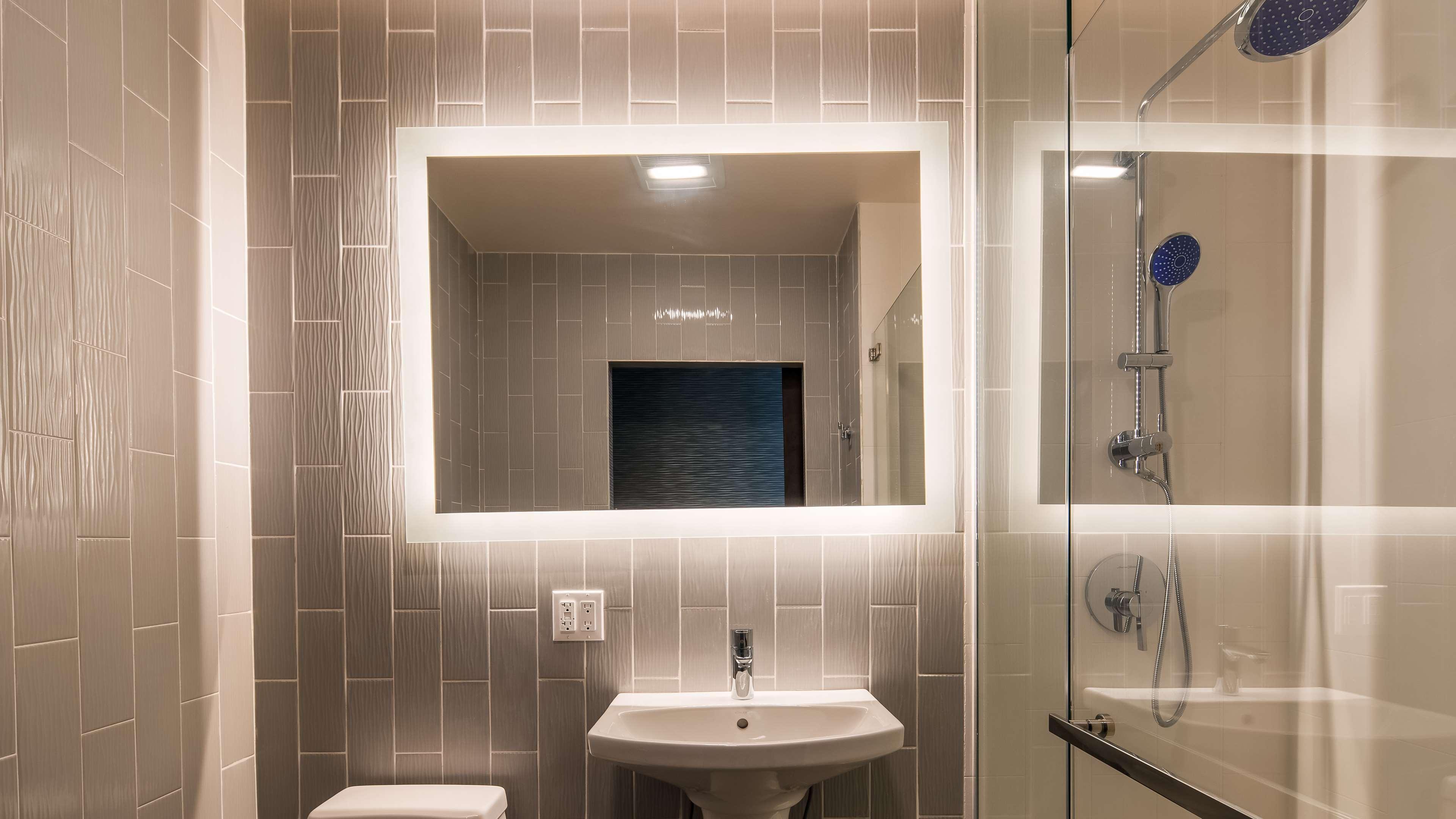 Glo Best Western Brooklyn Nyc New York Esterno foto