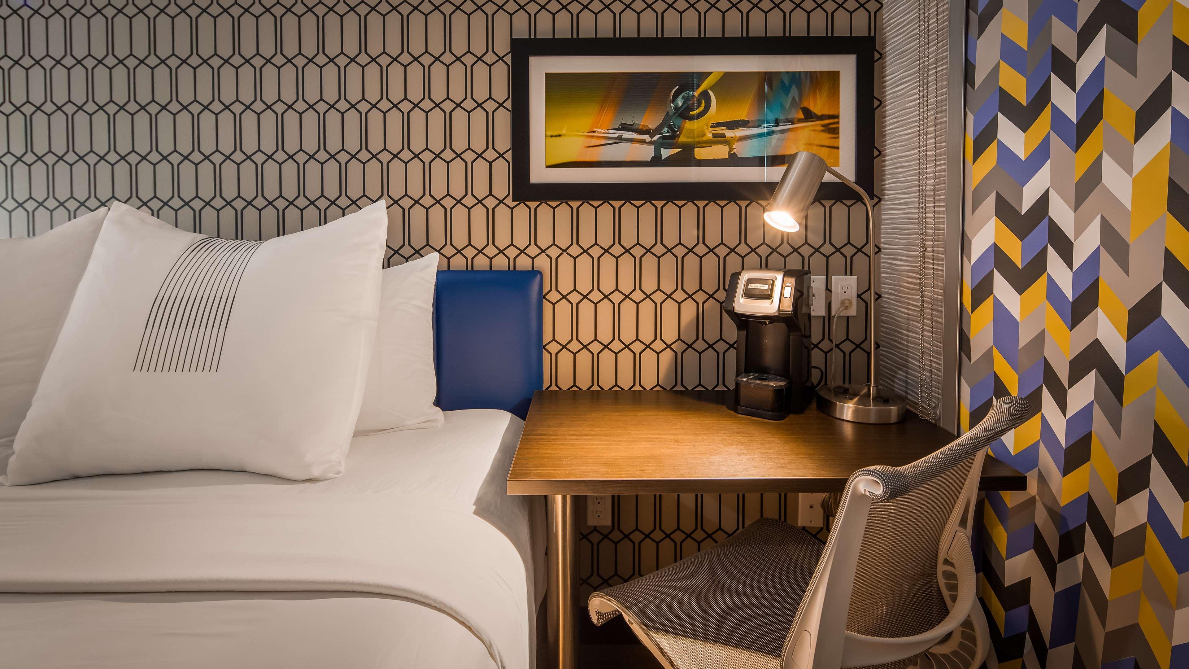 Glo Best Western Brooklyn Nyc New York Esterno foto