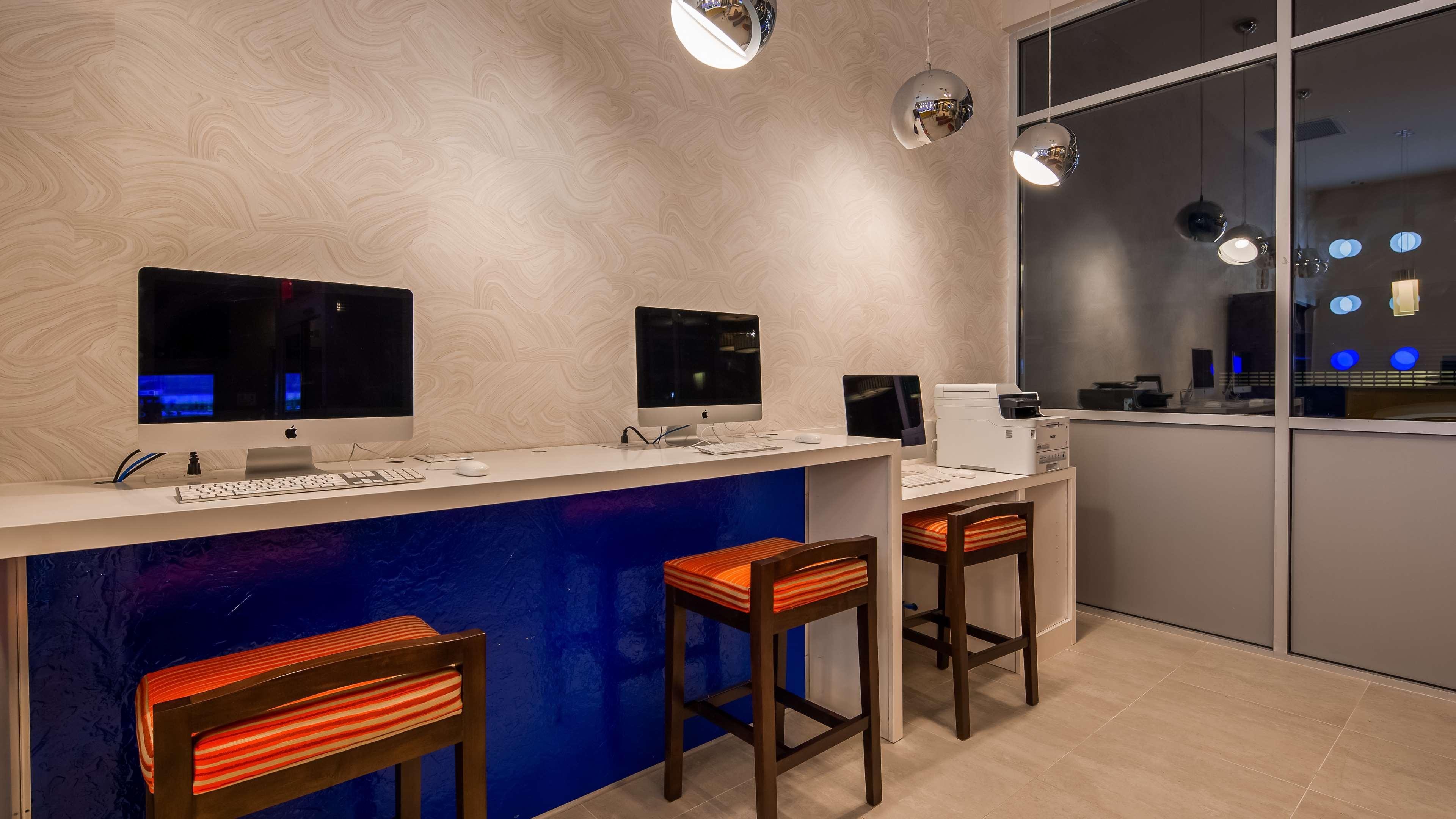 Glo Best Western Brooklyn Nyc New York Esterno foto