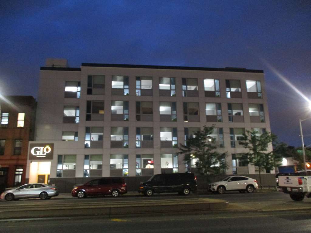 Glo Best Western Brooklyn Nyc New York Esterno foto